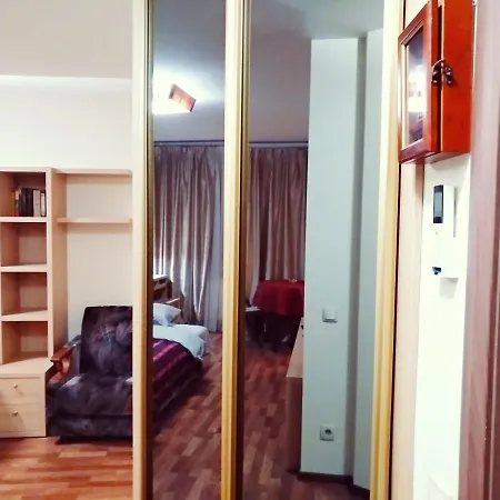 Apartnet. центр у метро - берестянская Minsk